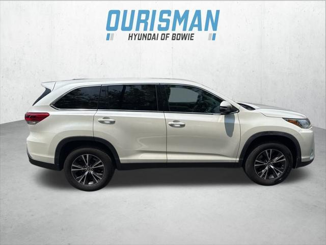 used 2019 Toyota Highlander car, priced at $21,000
