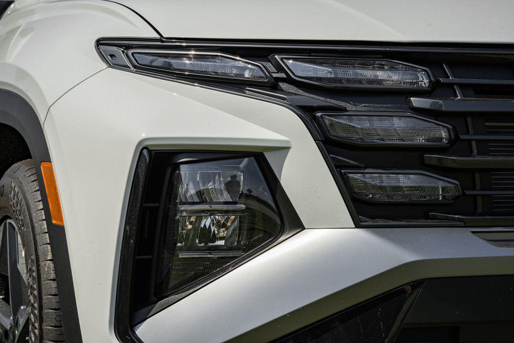 new 2026 Hyundai Tucson car, priced at $27,592