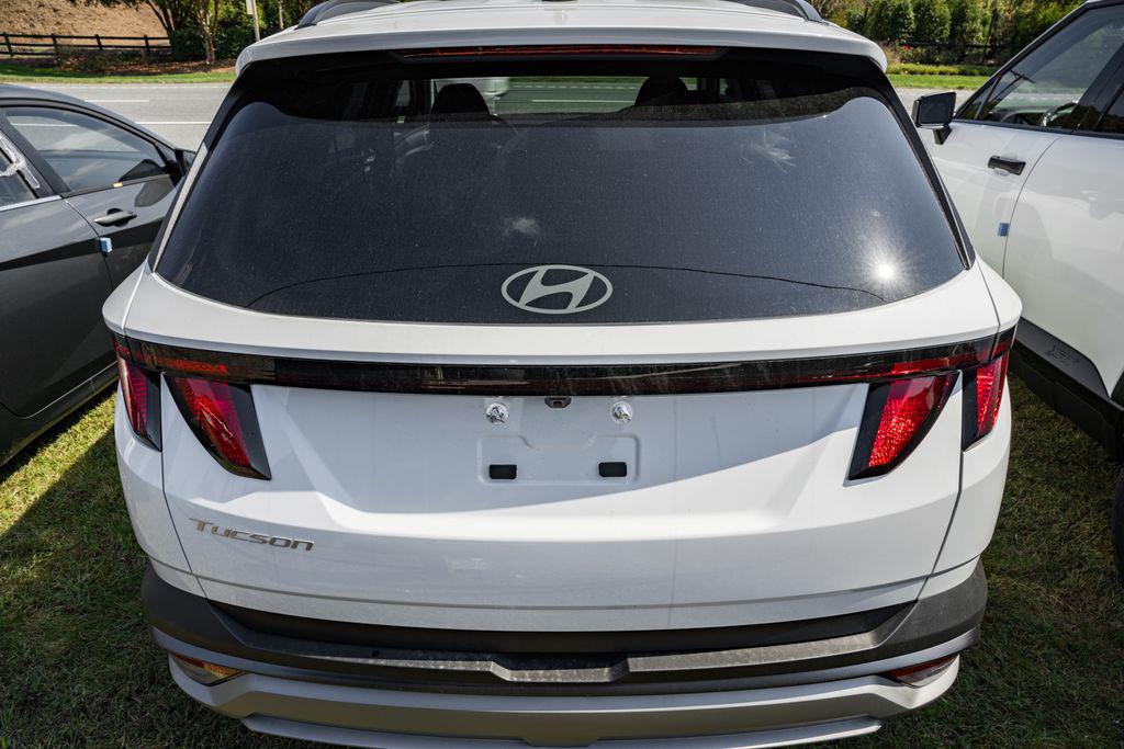 new 2026 Hyundai Tucson car, priced at $27,592