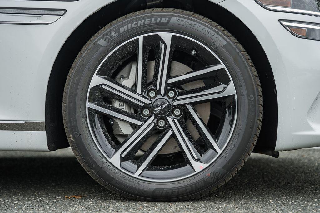 new 2026 Genesis G80 car, priced at $65,680