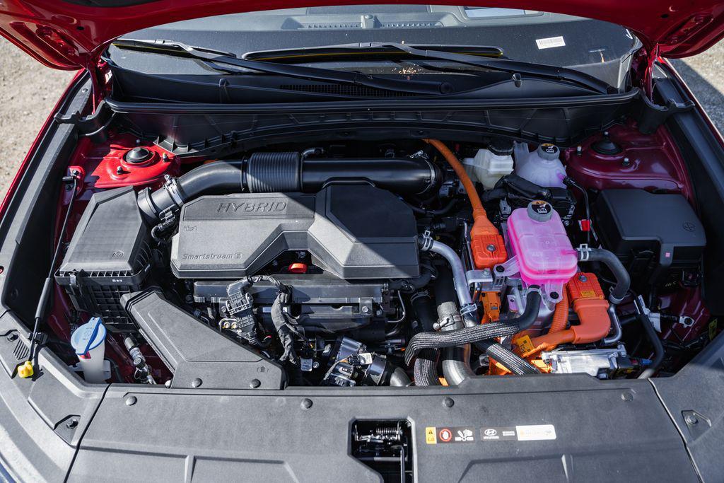 new 2026 Hyundai TUCSON Hybrid car, priced at $41,800
