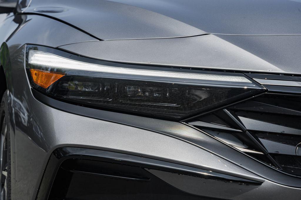 new 2025 Hyundai ELANTRA HEV car, priced at $24,912