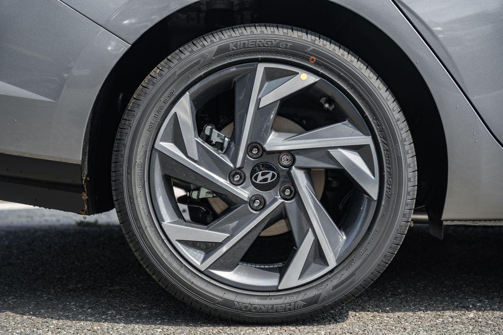 new 2025 Hyundai ELANTRA HEV car, priced at $24,912