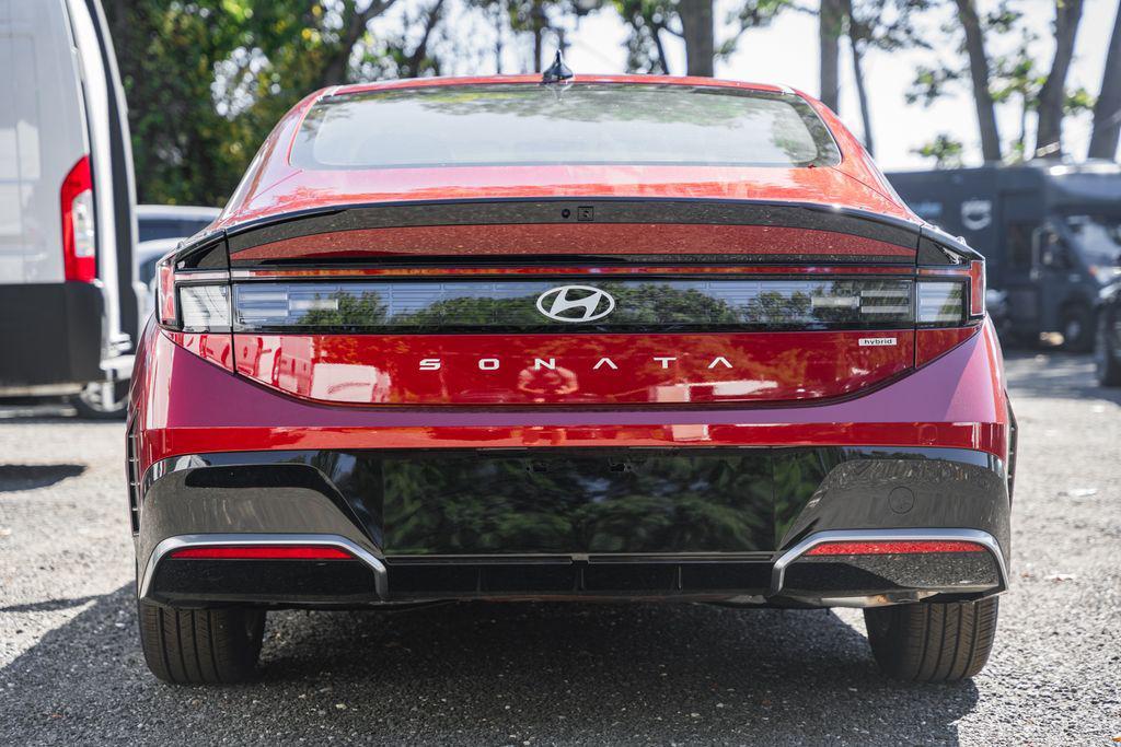new 2025 Hyundai Sonata Hybrid car, priced at $28,527