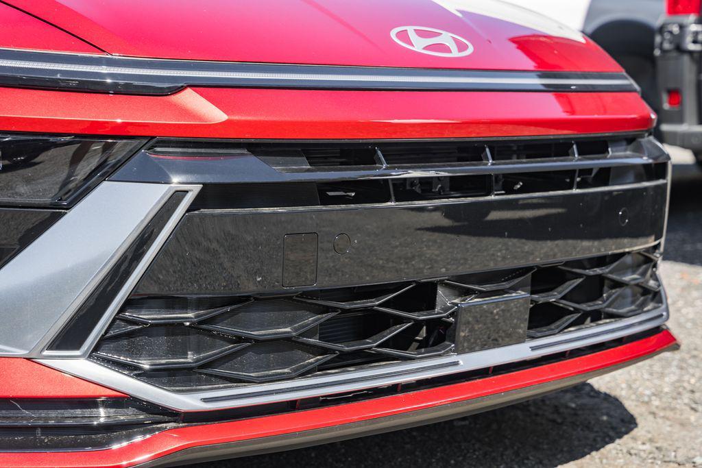 new 2025 Hyundai Sonata Hybrid car, priced at $28,527