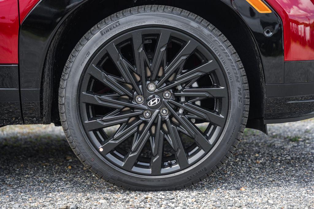 new 2025 Hyundai Santa Fe car, priced at $47,747