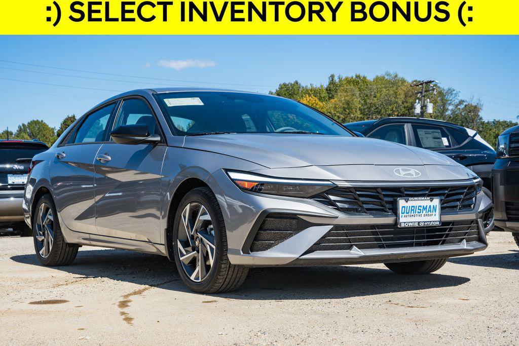 new 2025 Hyundai Elantra car, priced at $21,053