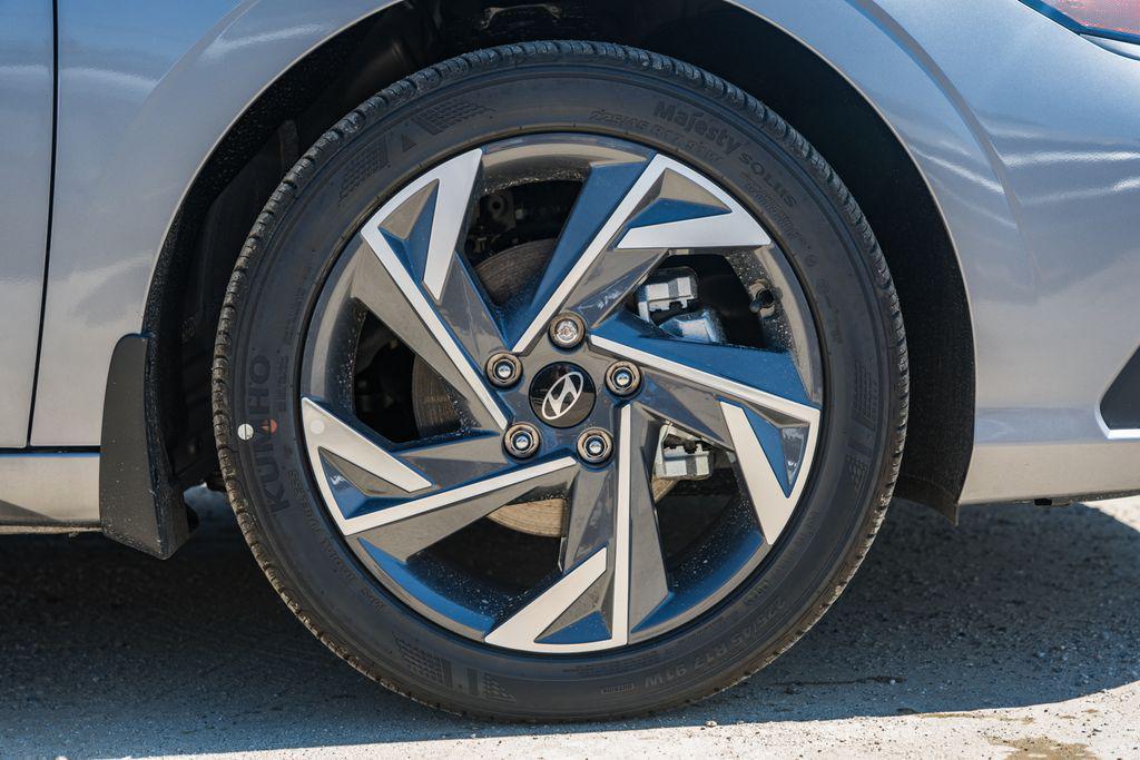 new 2025 Hyundai Elantra car, priced at $19,794
