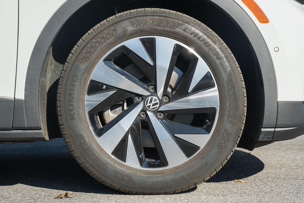 used 2023 Volkswagen ID.4 car, priced at $19,000