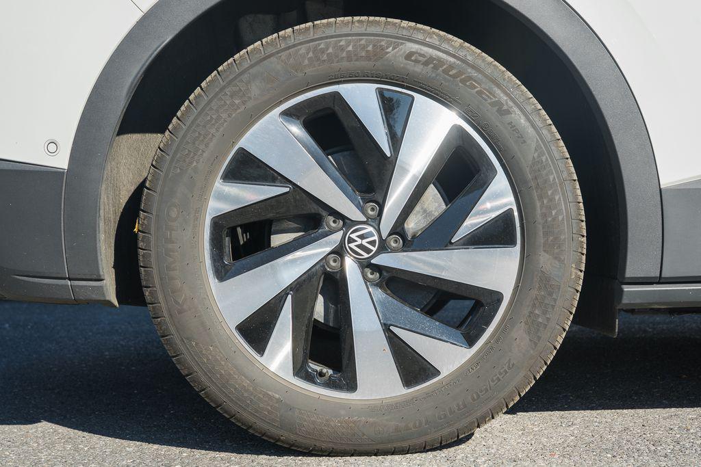 used 2023 Volkswagen ID.4 car, priced at $19,000