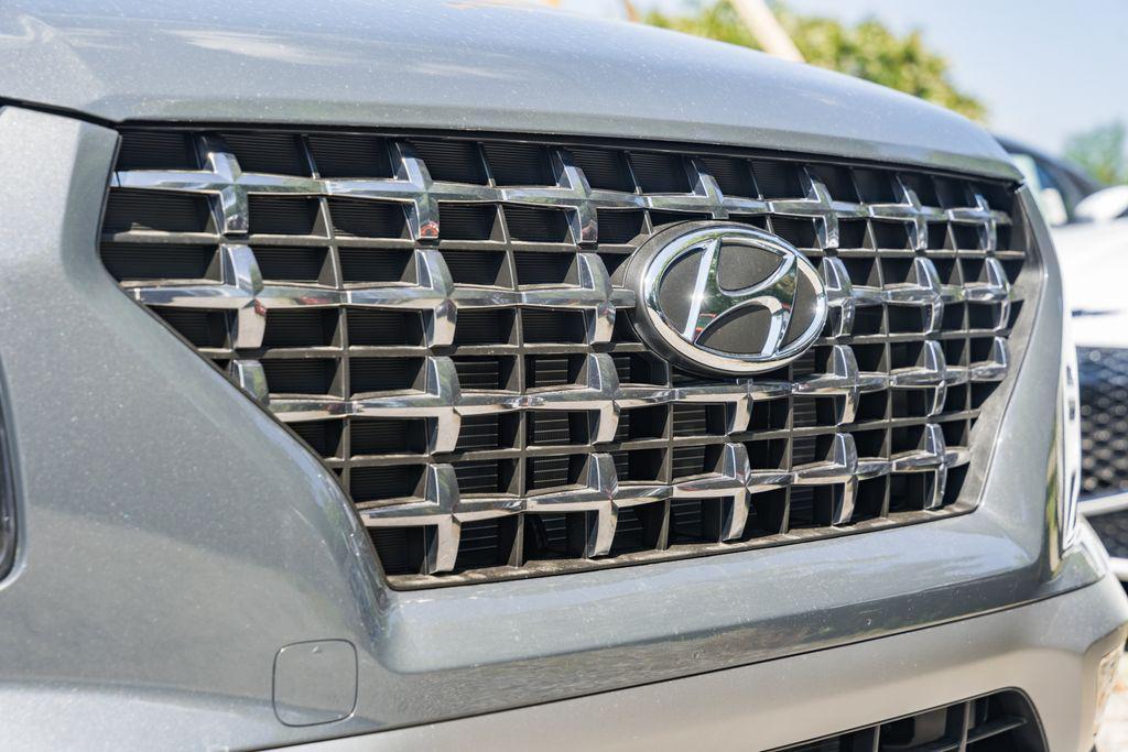 new 2025 Hyundai Venue car, priced at $20,972