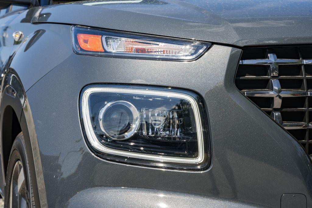 new 2025 Hyundai Venue car, priced at $20,972
