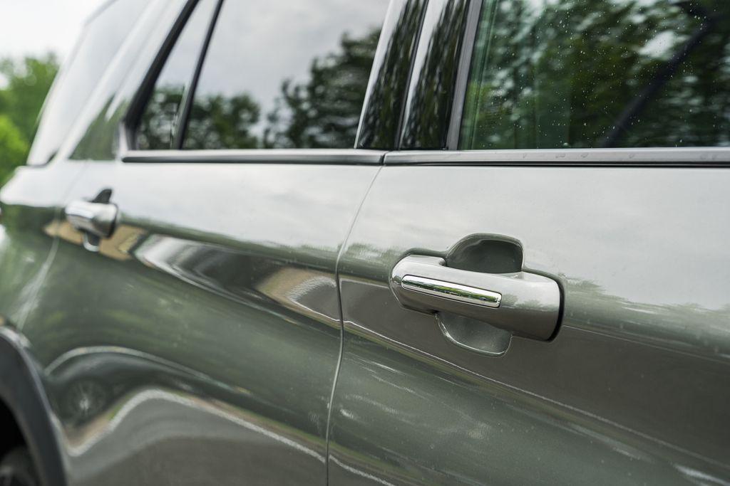 used 2020 Ford Explorer car, priced at $22,000