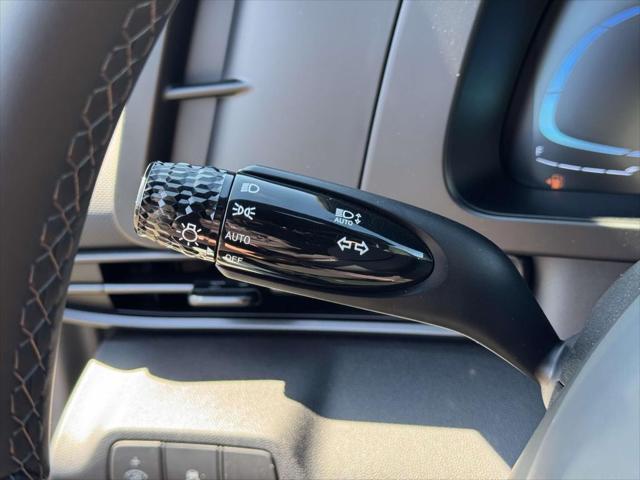 new 2025 Hyundai Elantra car, priced at $23,134