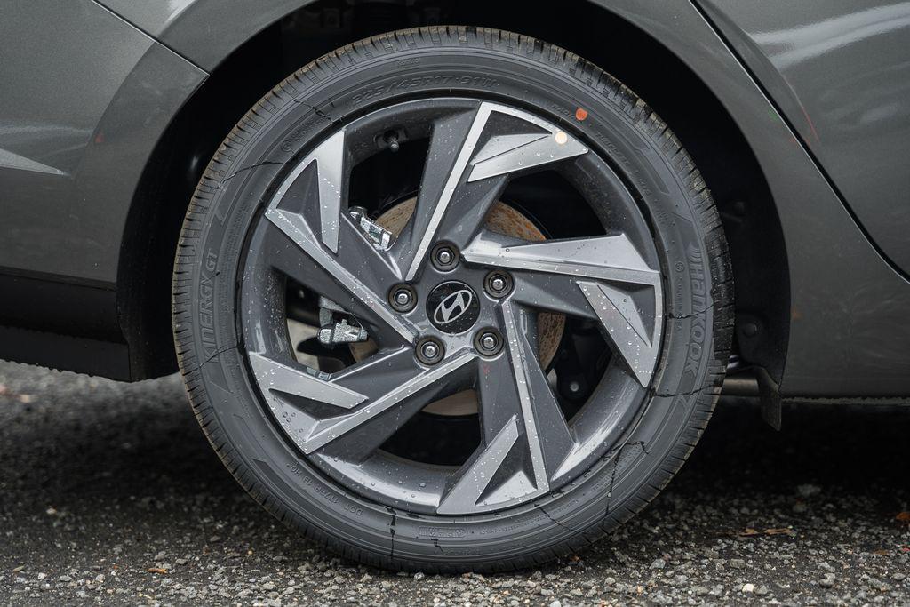 new 2025 Hyundai ELANTRA HEV car, priced at $24,695