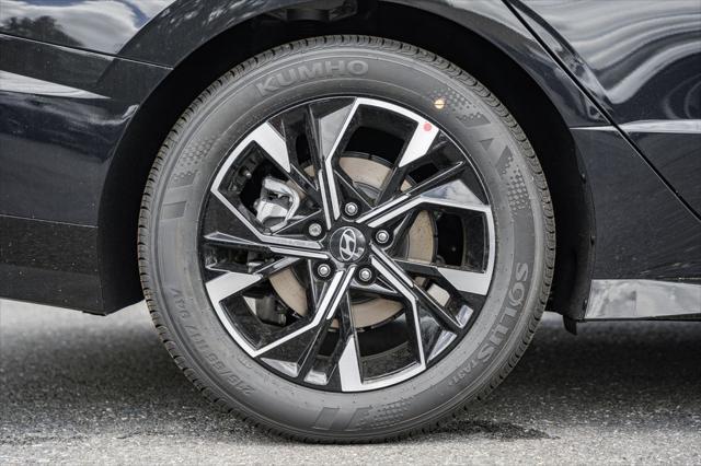 new 2025 Hyundai Sonata car, priced at $30,503