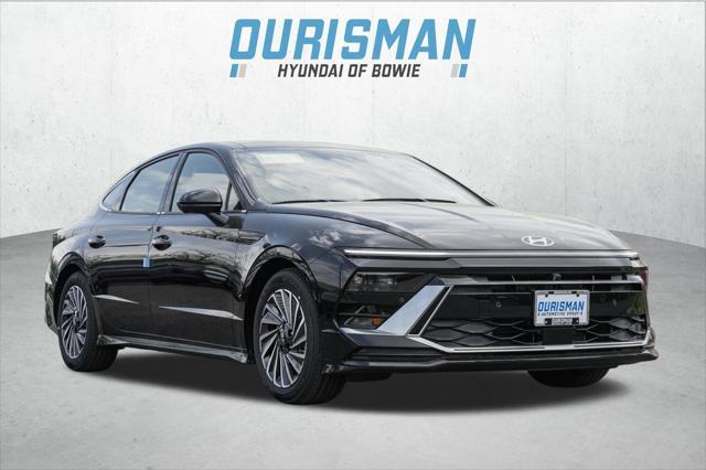 new 2025 Hyundai Sonata Hybrid car, priced at $37,268