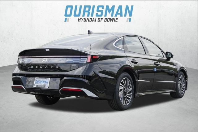 new 2025 Hyundai Sonata Hybrid car, priced at $37,268
