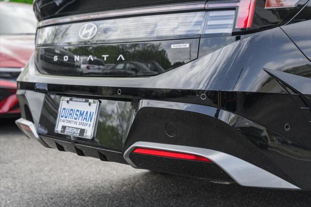 new 2025 Hyundai Sonata Hybrid car, priced at $37,268