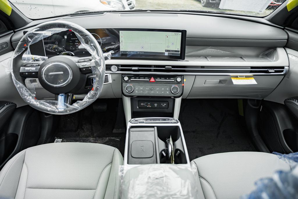 new 2026 Hyundai TUCSON Hybrid car, priced at $41,311
