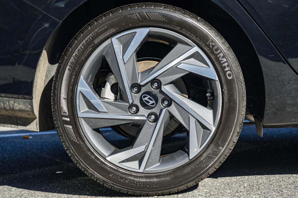 used 2025 Hyundai Elantra car, priced at $20,200