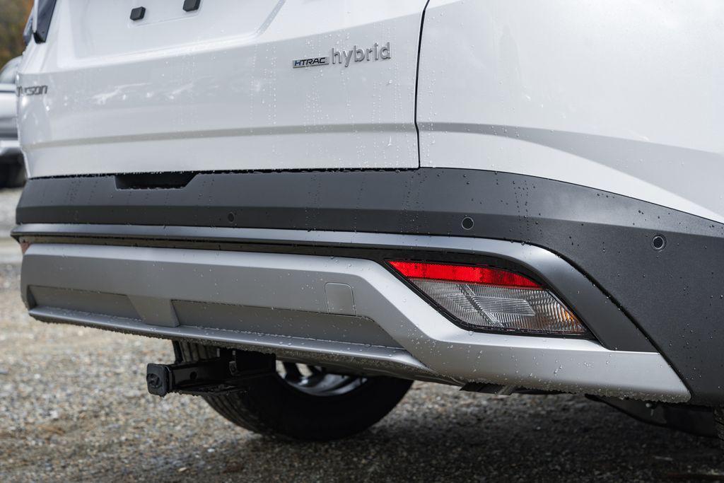 new 2026 Hyundai TUCSON Hybrid car, priced at $42,731