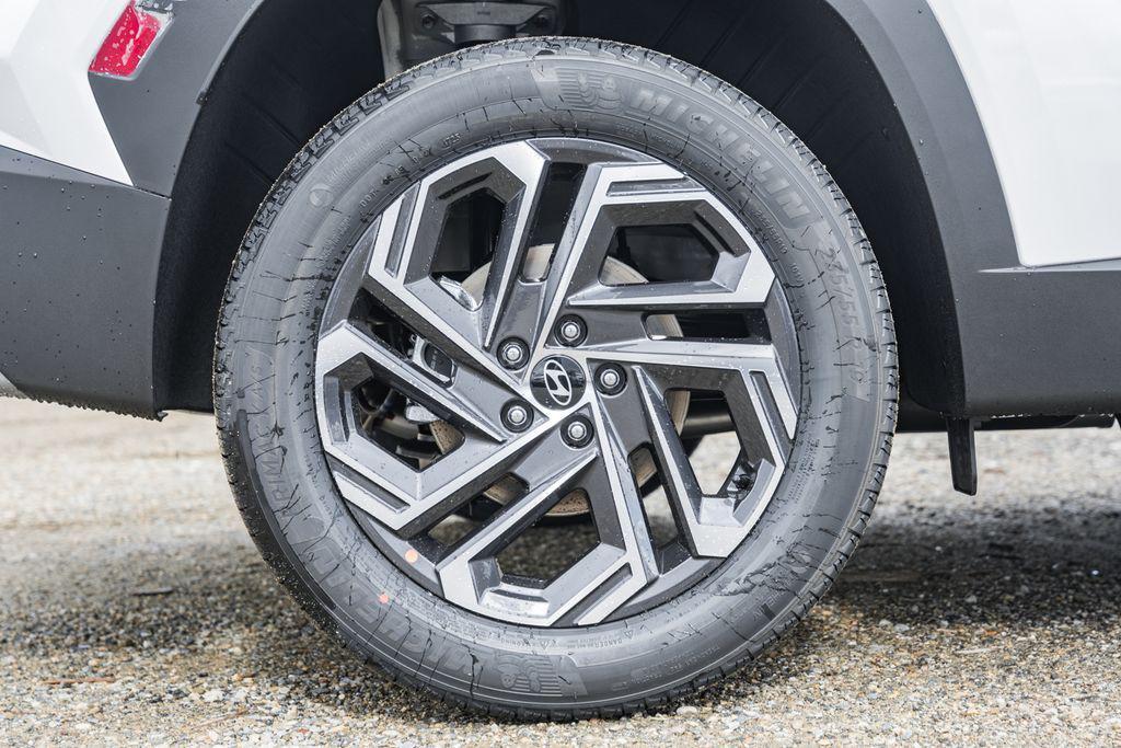 new 2026 Hyundai TUCSON Hybrid car, priced at $42,731