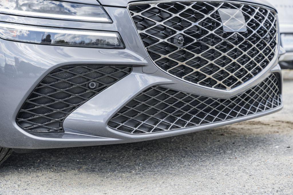 new 2026 Genesis G80 car, priced at $75,099