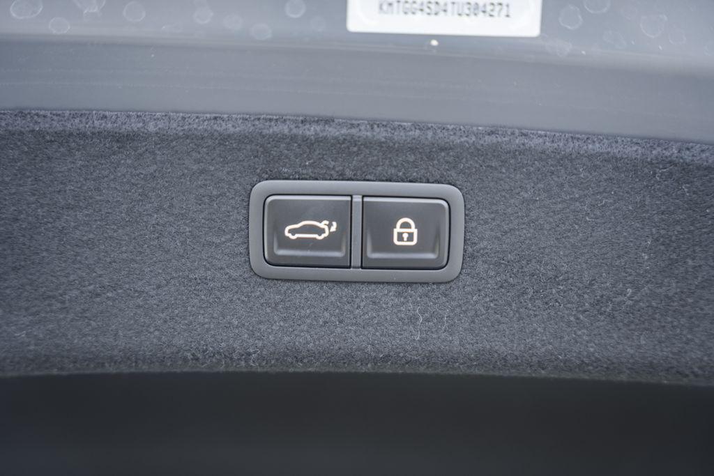 new 2026 Genesis G80 car, priced at $75,099