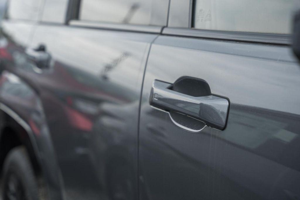 new 2026 Hyundai SANTA FE HEV car, priced at $47,624