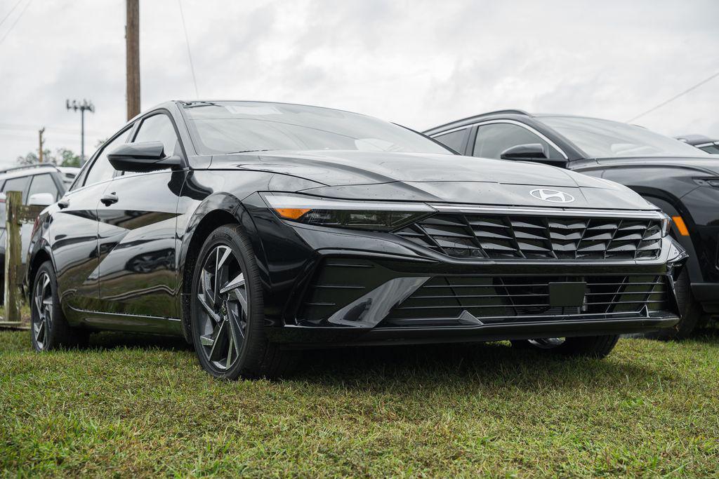 new 2025 Hyundai ELANTRA HEV car, priced at $24,659