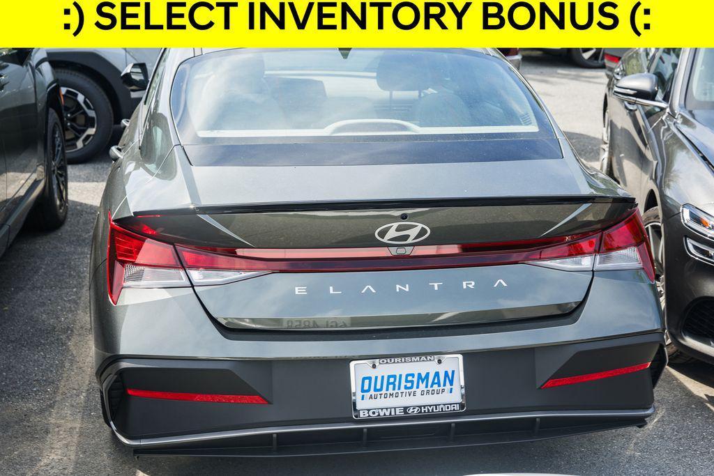 new 2025 Hyundai Elantra car, priced at $21,038