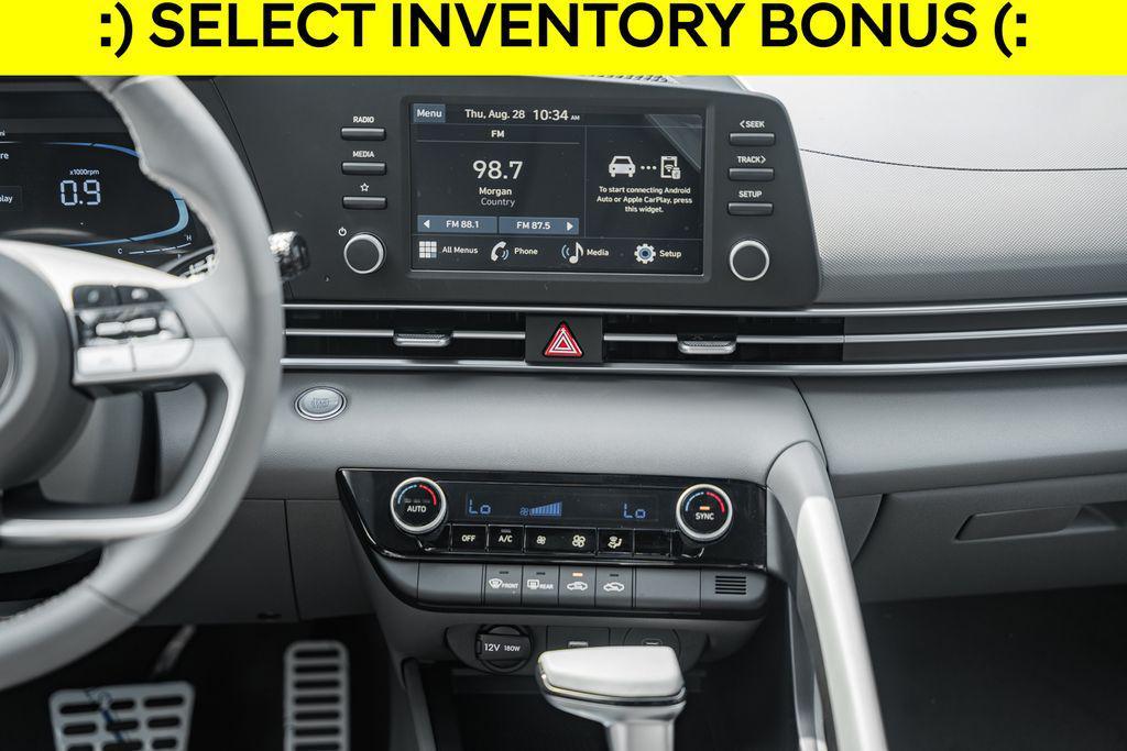 new 2025 Hyundai Elantra car, priced at $21,038