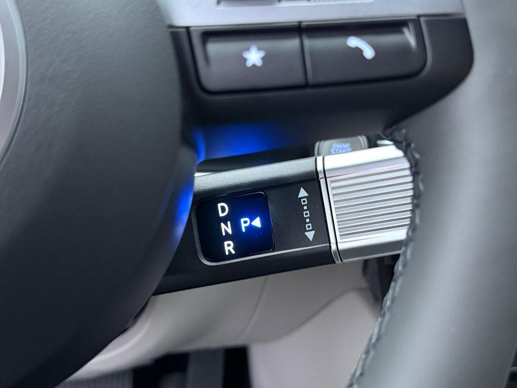 new 2026 Hyundai TUCSON Hybrid car, priced at $39,077