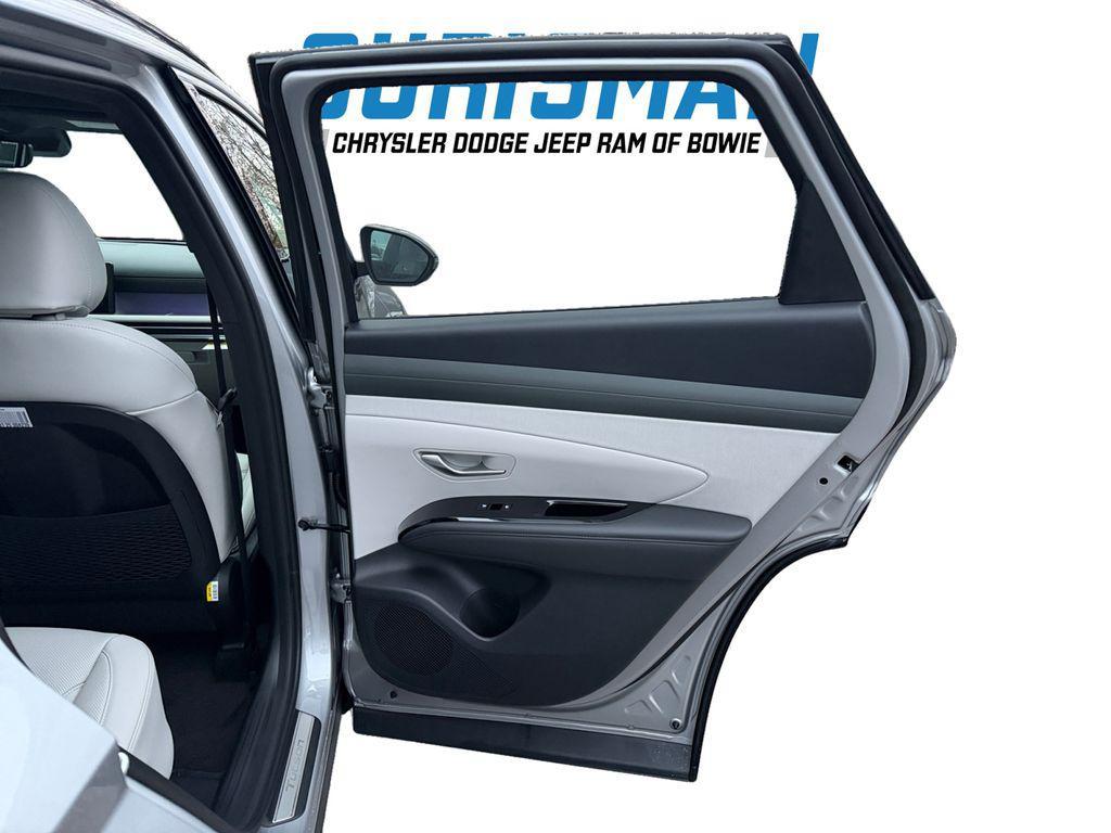 new 2026 Hyundai TUCSON Hybrid car, priced at $39,077