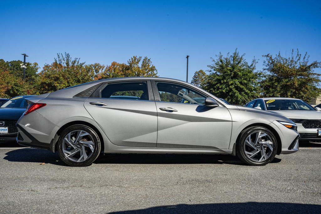 used 2025 Hyundai Elantra car, priced at $21,000