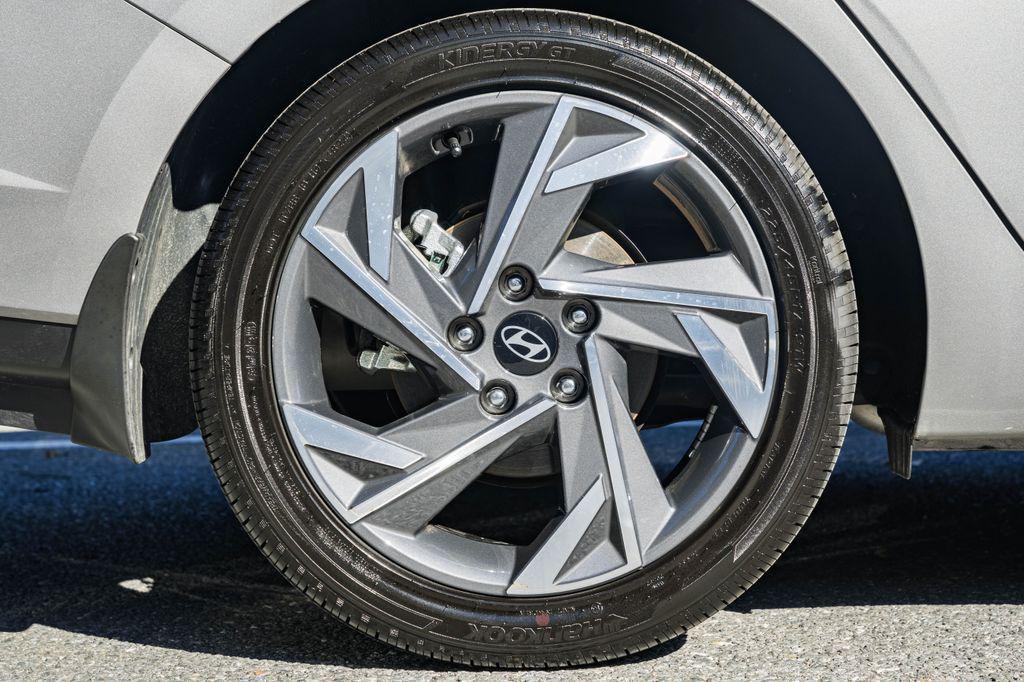 used 2025 Hyundai Elantra car, priced at $21,000