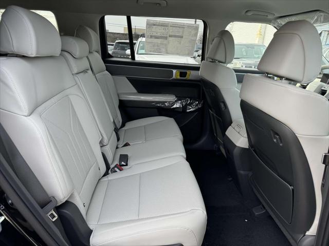 new 2025 Hyundai Santa Fe car, priced at $36,693