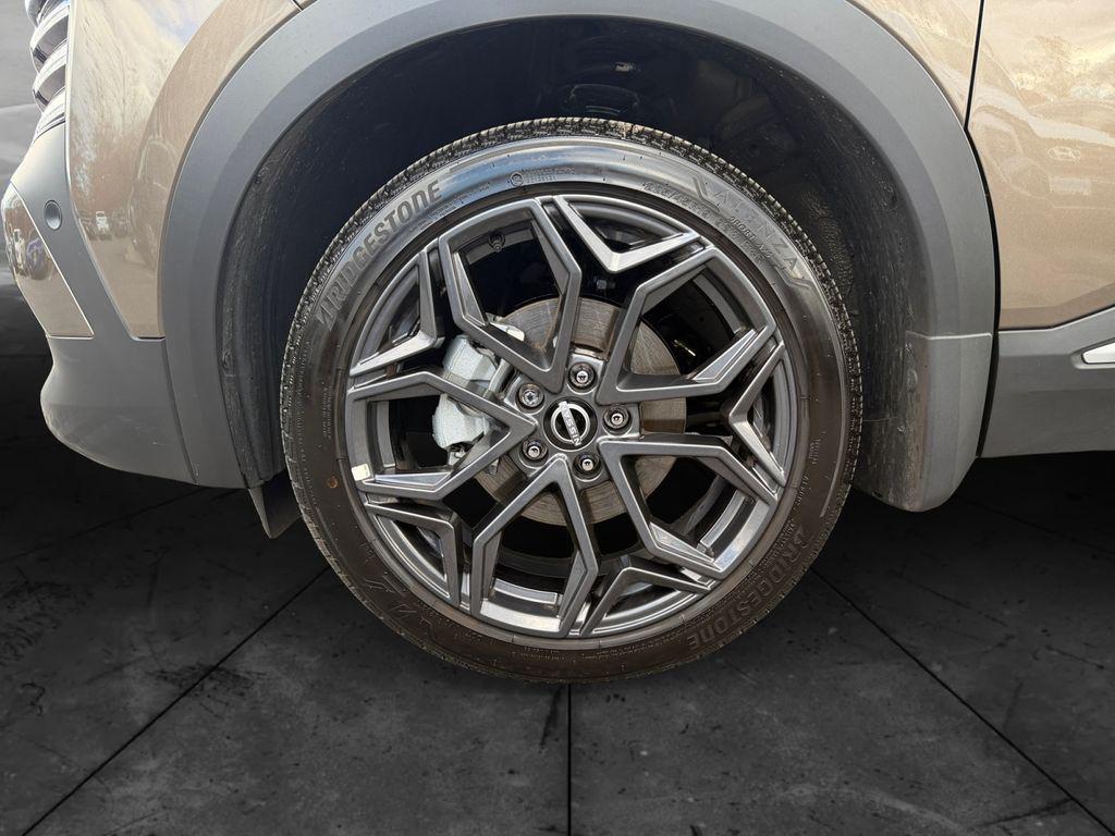 used 2025 Nissan Kicks car, priced at $24,300