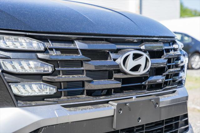 new 2025 Hyundai TUCSON Hybrid car, priced at $37,939