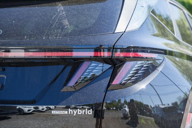 new 2025 Hyundai TUCSON Hybrid car, priced at $37,939