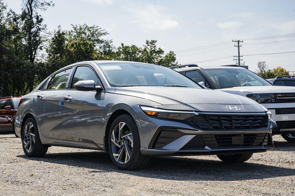 new 2025 Hyundai ELANTRA HEV car, priced at $24,644