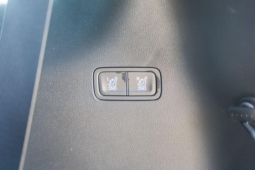 new 2026 Hyundai SANTA FE HEV car, priced at $47,497