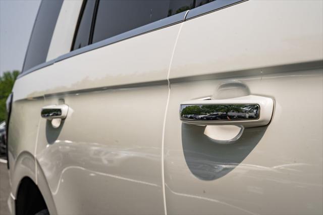 used 2021 Ford Expedition car, priced at $39,000