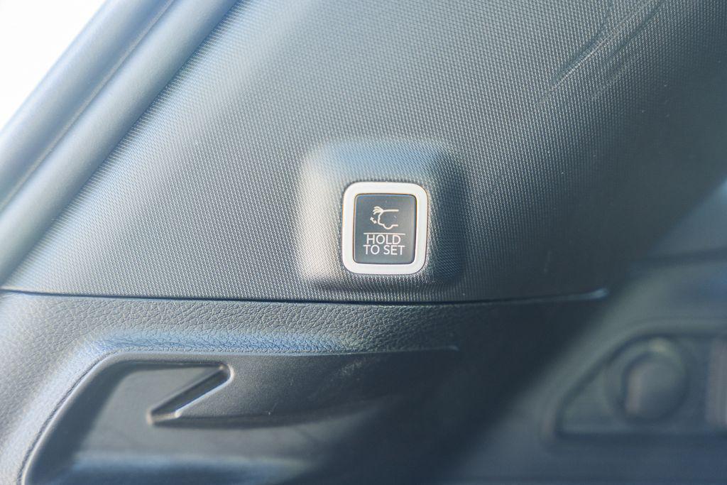 used 2024 Jeep Grand Cherokee car, priced at $34,500