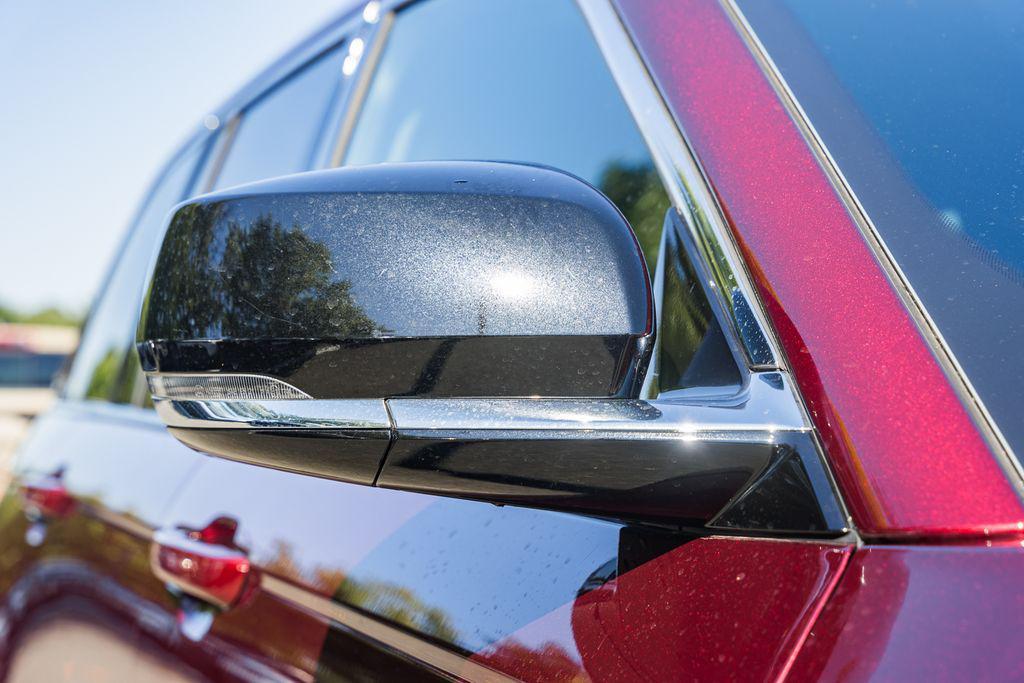 used 2024 Jeep Grand Cherokee car, priced at $34,500