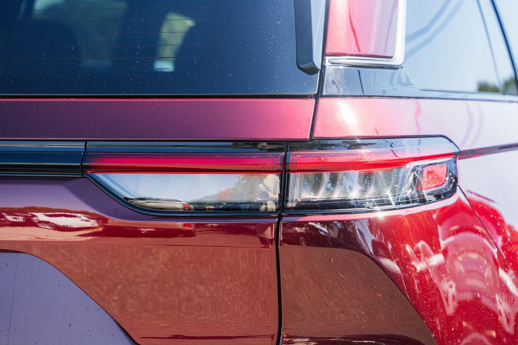 used 2024 Jeep Grand Cherokee car, priced at $34,500