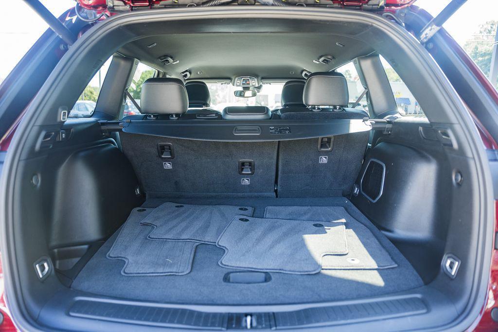 used 2024 Jeep Grand Cherokee car, priced at $34,500