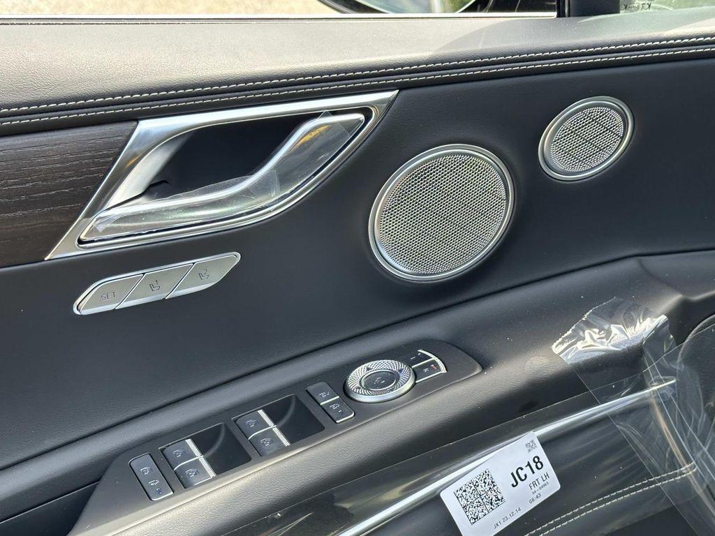 new 2024 Genesis GV80 car, priced at $73,967