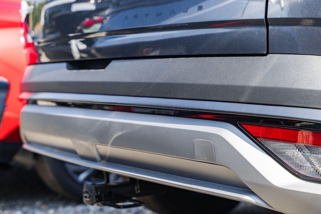 new 2025 Hyundai TUCSON Hybrid car, priced at $30,423